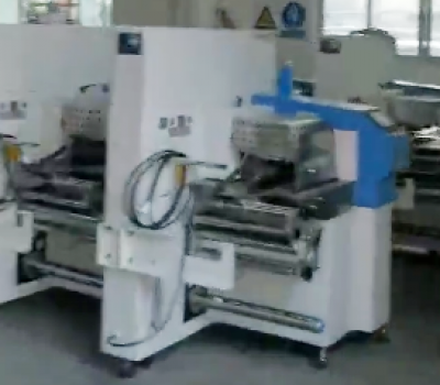 全自动包装机发货装车现场